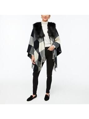 NEW J. Crew Faux Fur Cape Scarf Black Ivory Buffalo Plaid AG527 One Size